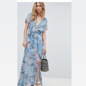 PrettyLittleThing Blue Floral Maxi Dress with Plunge Neck